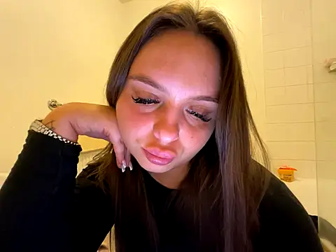 Teasing teen online show from 09.13.25
