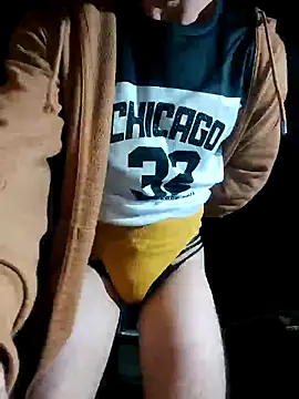 Snapshot of Czarnoksieznik chatting on 10.03.25 Czarnoksieznik online show from 10.03.25