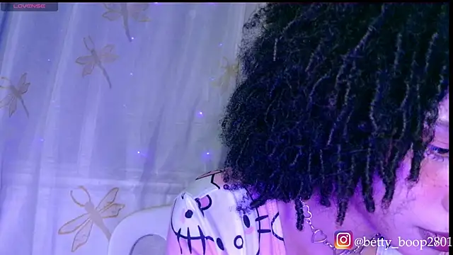 bettyboo2801 online show from 02.12.26