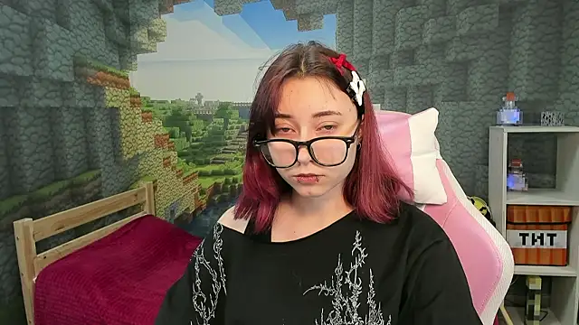 ClaraParks online show from 02.12.26