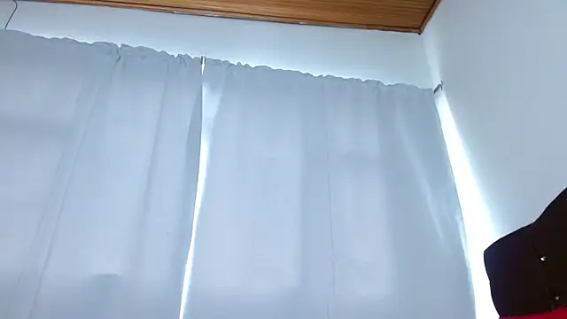 Charlothe Wright online show from 10.17.25