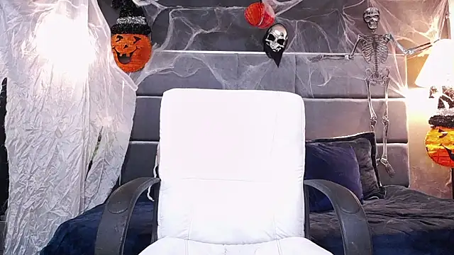 blackbignude online show from 10.31.25