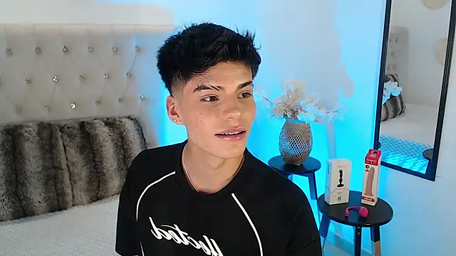 Dulcey  online show from 09.10.25