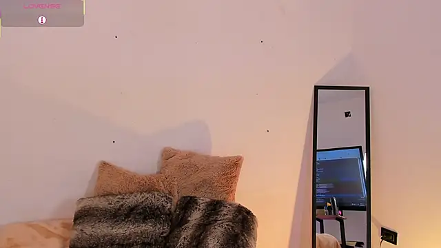 Dulcey  online show from 09.21.25