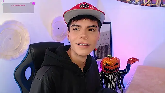 Dulcey  online show from 10.30.25