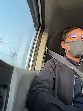 Snapshot of koukou322 chatting on 10.29.25 koukou322 online show from 10.29.25