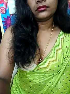 Snapshot of Dharshini_7 chatting on 10.24.25 Dharshini 7 online show from 10.24.25