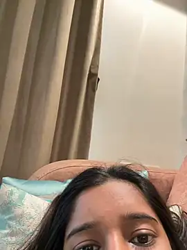 Snapshot of desitease chatting on 10.16.25 desitease online show from 10.16.25