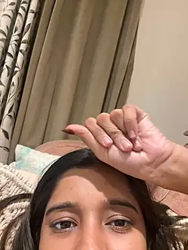 Snapshot of desitease chatting on 10.23.25 desitease online show from 10.23.25