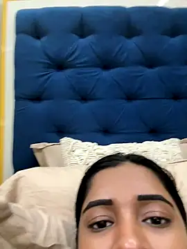 desitease online show from 11.15.25