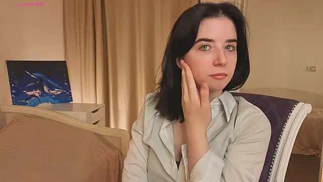 DorisDenmon online show from 10.25.25