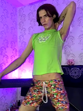 Snapshot of danny_rios20 chatting on 10.02.25 danny rios20 online show from 10.02.25