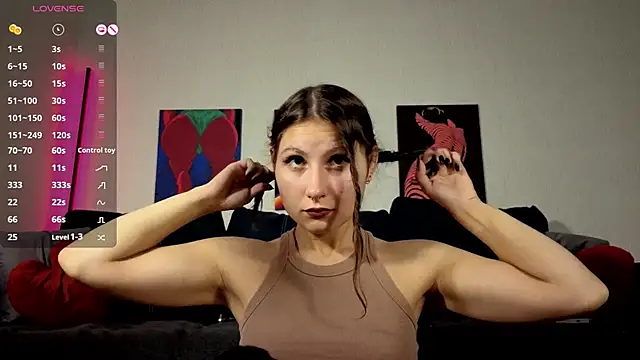 TrixiBell online show from 09.17.25