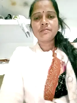 Cutreet online show from 12.15.25