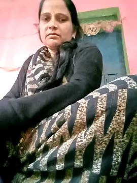 Snapshot of Cutreet chatting on 02.03.26 Cutreet online show from 02.03.26