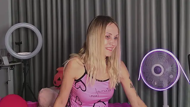 goddess kate   online show from 10.28.25