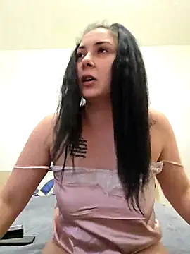 SaraViss20 online show from 02.04.26