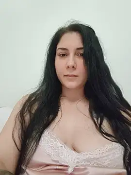 SaraViss20 online show from 02.15.26