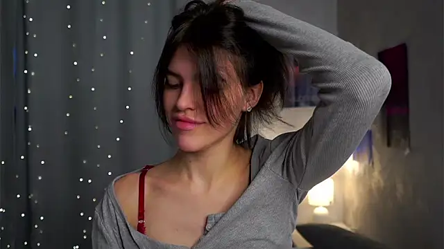 EleneButton online show from 02.14.26