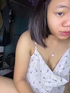 NinaChu online show from 09.17.25