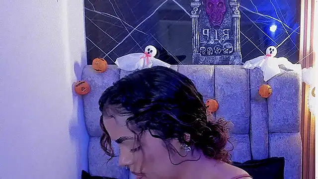 roxanne dl online show from 10.16.25