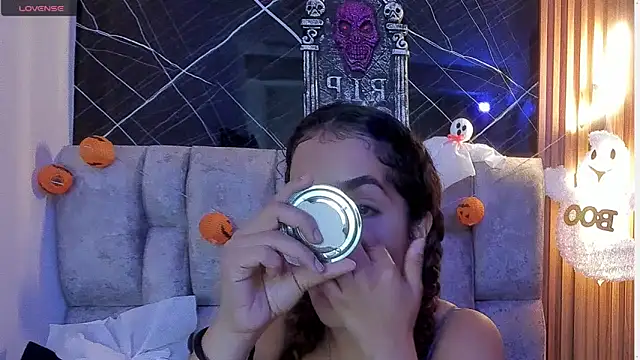 roxanne dl online show from 10.29.25