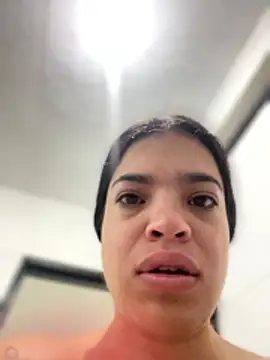 JuanitaMore01 online show from 01.08.26