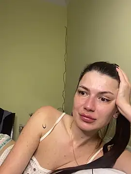 Snapshot of Cute_Erika chatting on 10.26.25 Cute Erika online show from 10.26.25