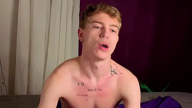 callmealexthx online show from 10.17.25