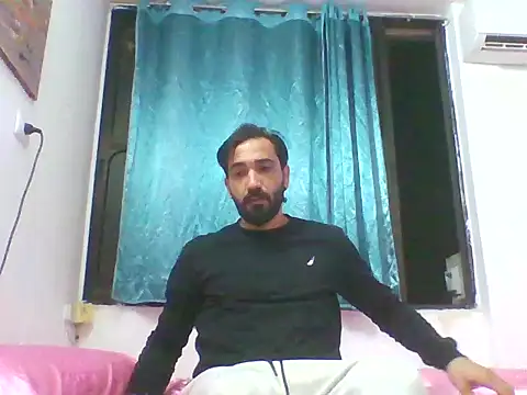 Snapshot of NeonDrake chatting on 03.03.26 NeonDrake online show from 03.03.26