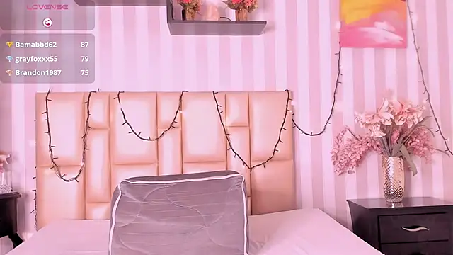 DarkHoneyy online show from 02.21.26