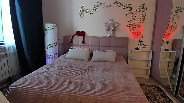 EmyRosaly online show from 03.27.26