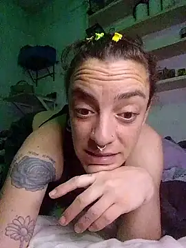 Snapshot of etherconh chatting on 10.22.25 etherconh online show from 10.22.25