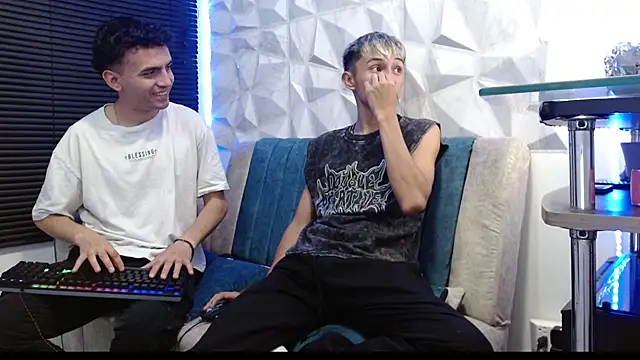 Isaac tan online show from 09.22.25