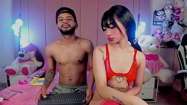 Snapshot of Liah_Marthina chatting on 10.27.25 Liah Marthina online show from 10.27.25