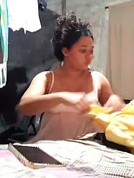 Violethroos online show from 10.20.25