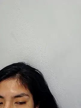 Miss Pompitas23 online show from 12.19.25