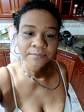 Kymy marquez online show from 11.29.25