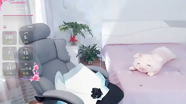 yaoyao-baby520 online show from 11.11.25