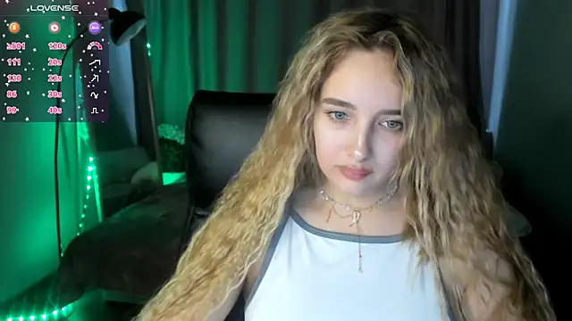 TaisiaHot online show from 03.22.26