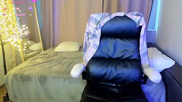 TaisiaHot online show from 05.31.26