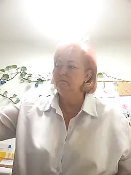 TerezaVelvet online show from 10.21.25