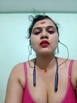 Snapshot of Kavya-Tiwari chatting on 10.20.25 Kavya-Tiwari online show from 10.20.25