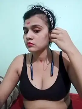 Snapshot of Kavya-Tiwari chatting on 06.07.26 Kavya-Tiwari online show from 06.07.26