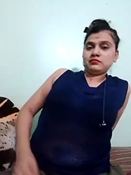 Snapshot of Kavya-Tiwari chatting on 06.21.26 Kavya-Tiwari online show from 06.21.26
