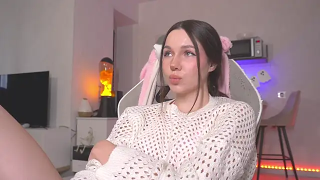 kategoodgirl online show from 11.05.25