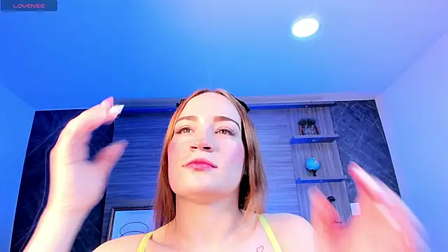 MadisonAnngel online show from 09.29.25