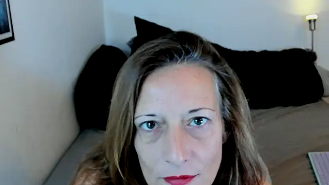 FrauMueller online show from 11.29.25