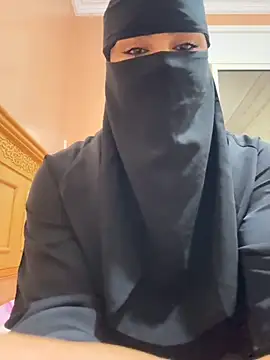  Laiali  online show from 09.27.25