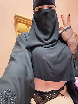  Laiali  online show from 03.31.26